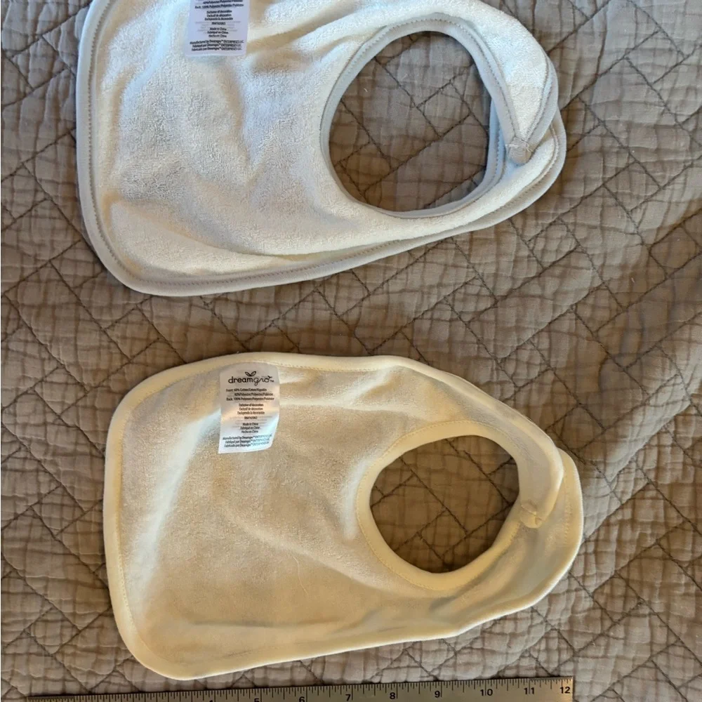 Set of 2 NWOT Baby Bibs